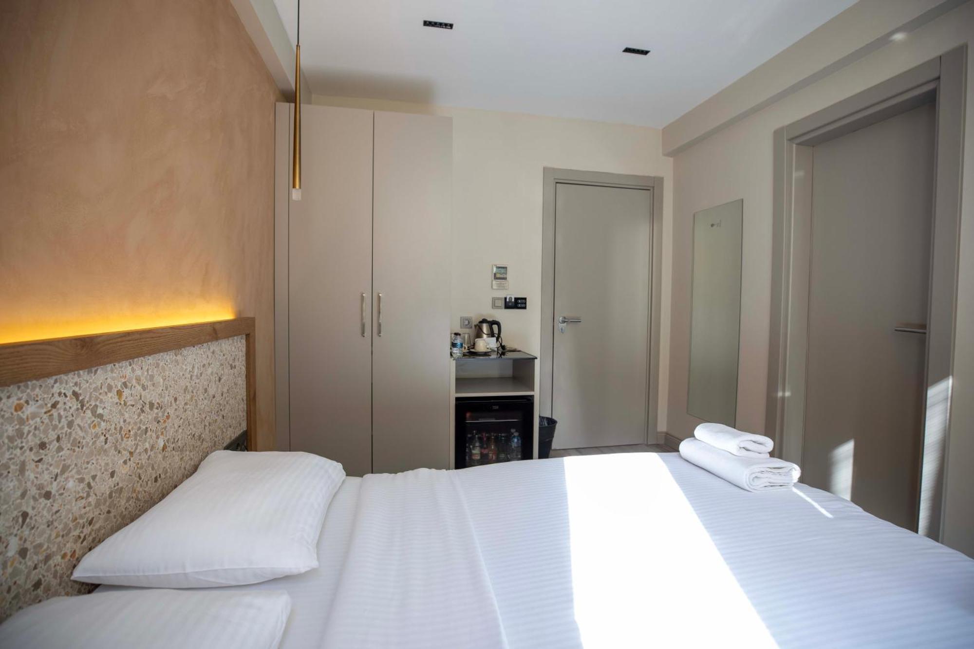 21 Rooms Hotel อิสตันบูล ภายนอก รูปภาพ