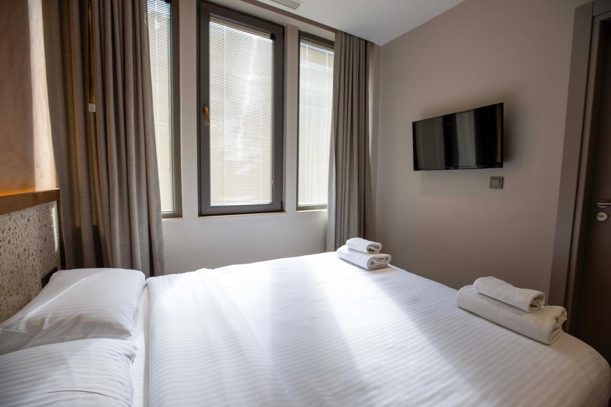 21 Rooms Hotel อิสตันบูล ภายนอก รูปภาพ