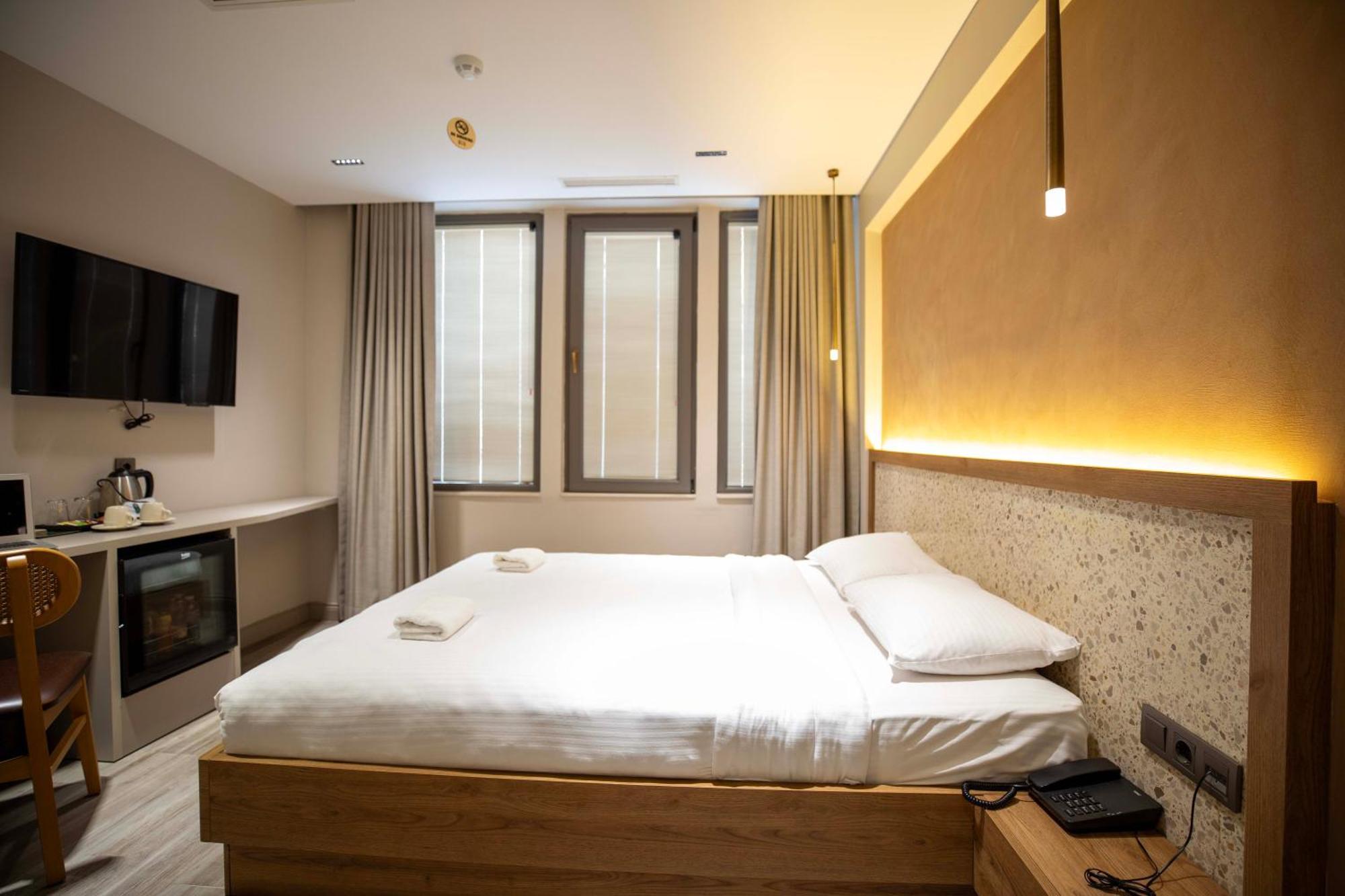 21 Rooms Hotel อิสตันบูล ภายนอก รูปภาพ