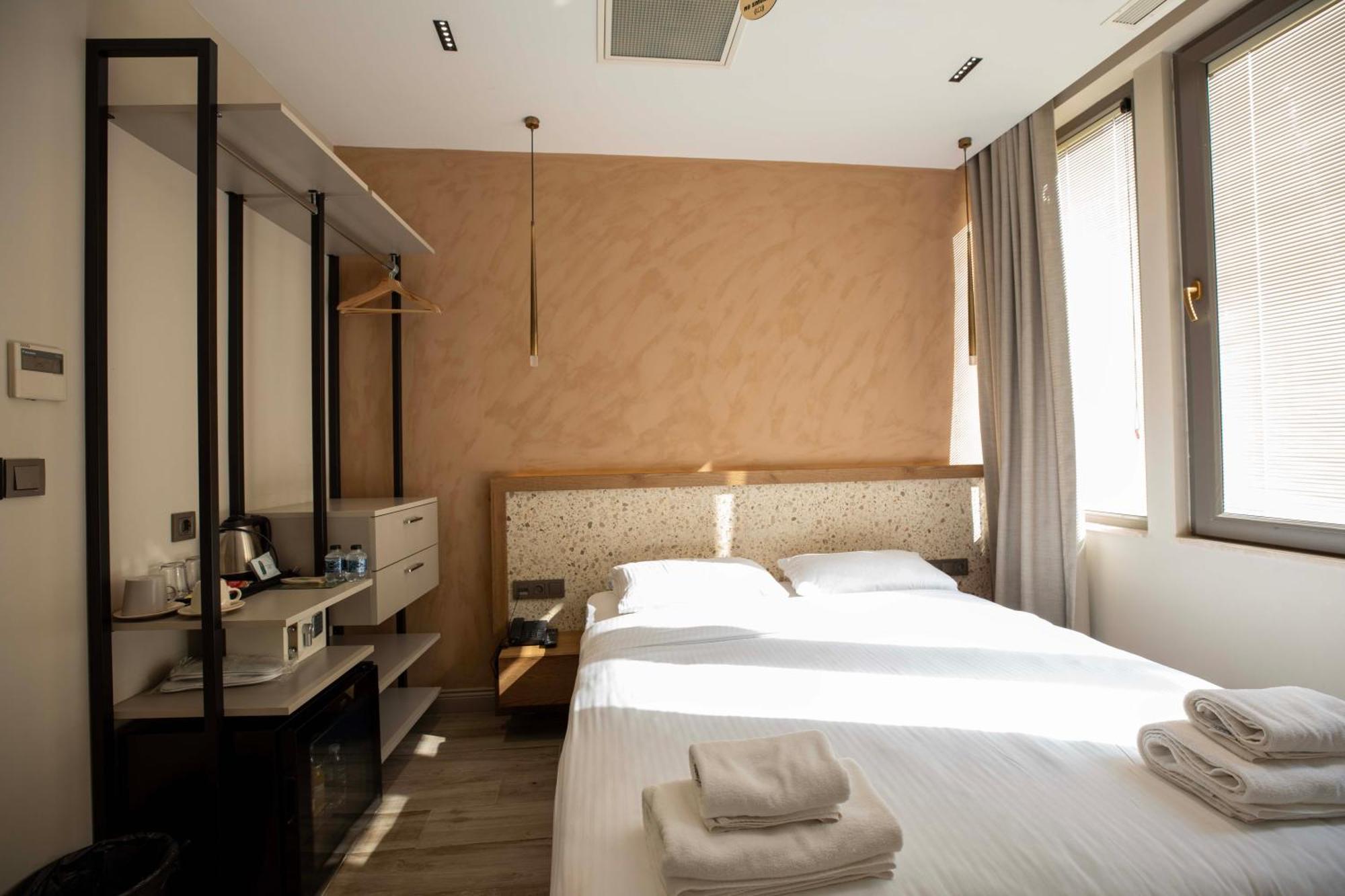 21 Rooms Hotel อิสตันบูล ภายนอก รูปภาพ